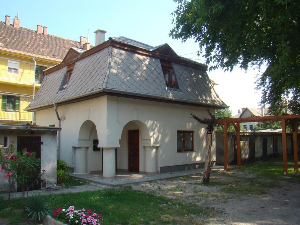 Villa Wash House Apartman Győr Exterior foto